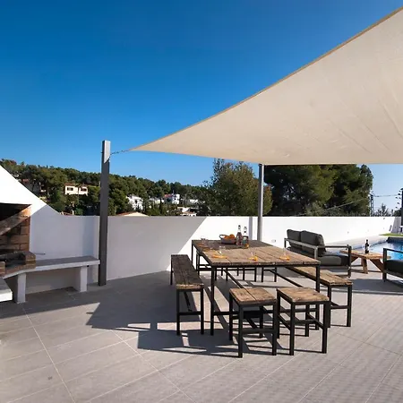 Villa Sara 8 - Free Wifi, Chill-out, Private Pool, Private Tennis Court - By Villamar
