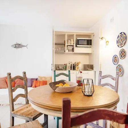Sara 8 - Free Wifi, Chill-out, Private Pool, Private Tennis Court - By Villamar * ベニッサ